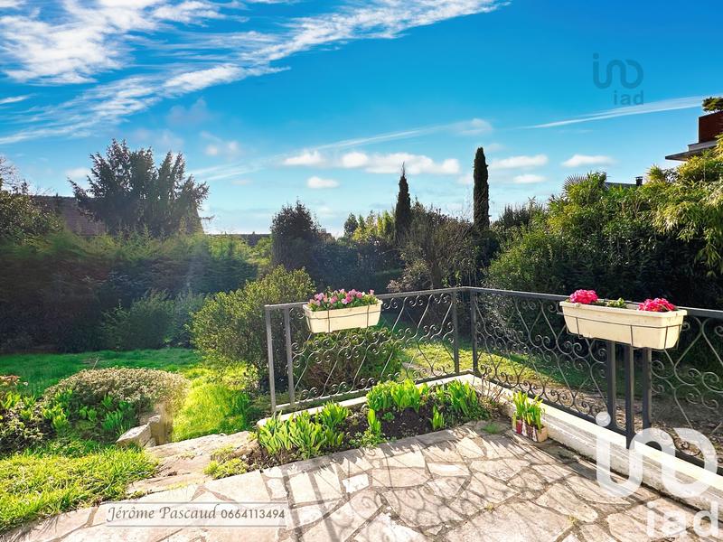 Maison - 180 m² - 7 pièces