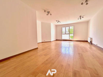 Appartement - 114 m² - 4 pièces