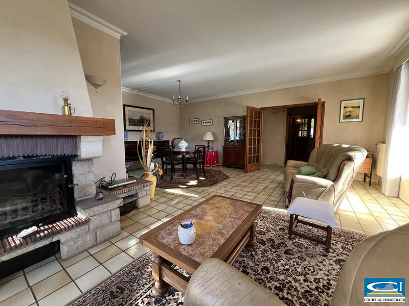 Maison traditionnelle - 154 m² - 5 pièces