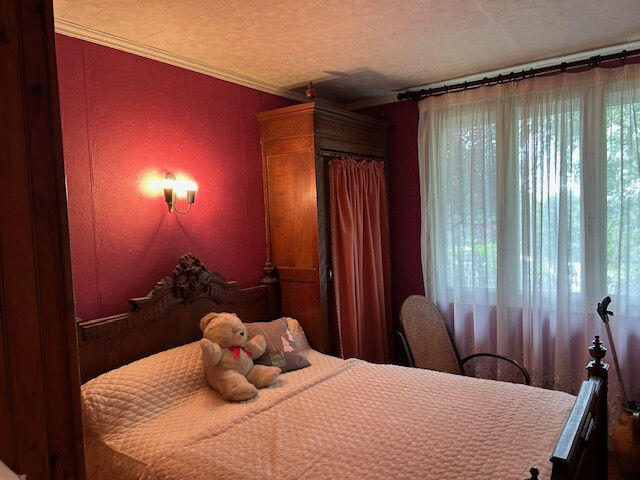 Maison - 81 m² - 5 pièces