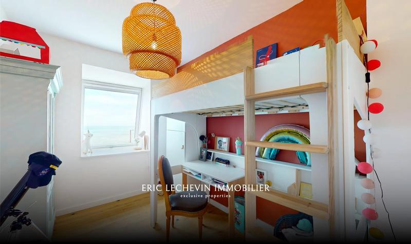 Maison - 136 m² - 8 pièces