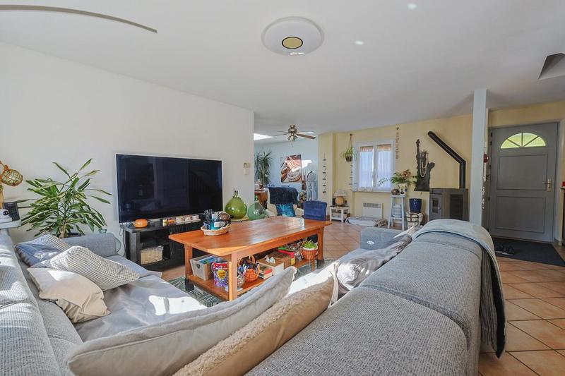 Maison - 105 m² - 5 pièces