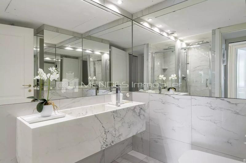 Appartement - 106 m² - 4 pièces