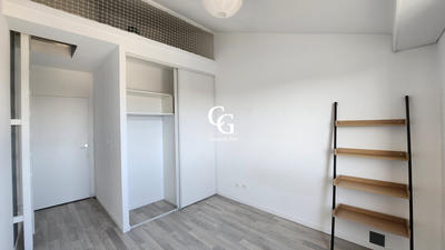 Appartement - 76 m² - 3 pièces