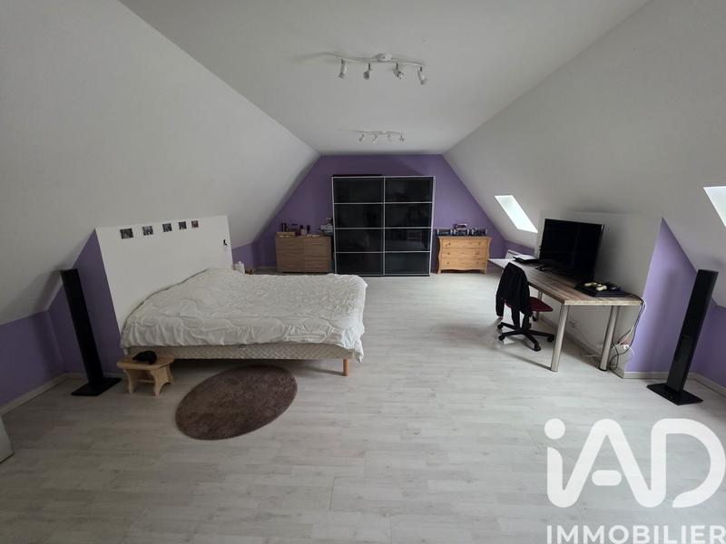 Maison - 222 m² - 5 pièces