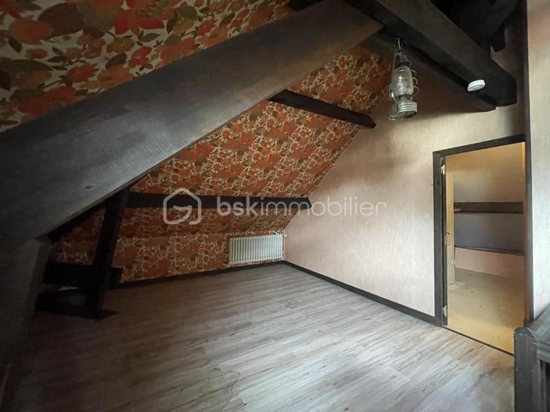 Maison traditionnelle - 169 m² - 7 pièces