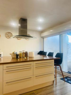 Local commercial - 400 m² - 5 pièces