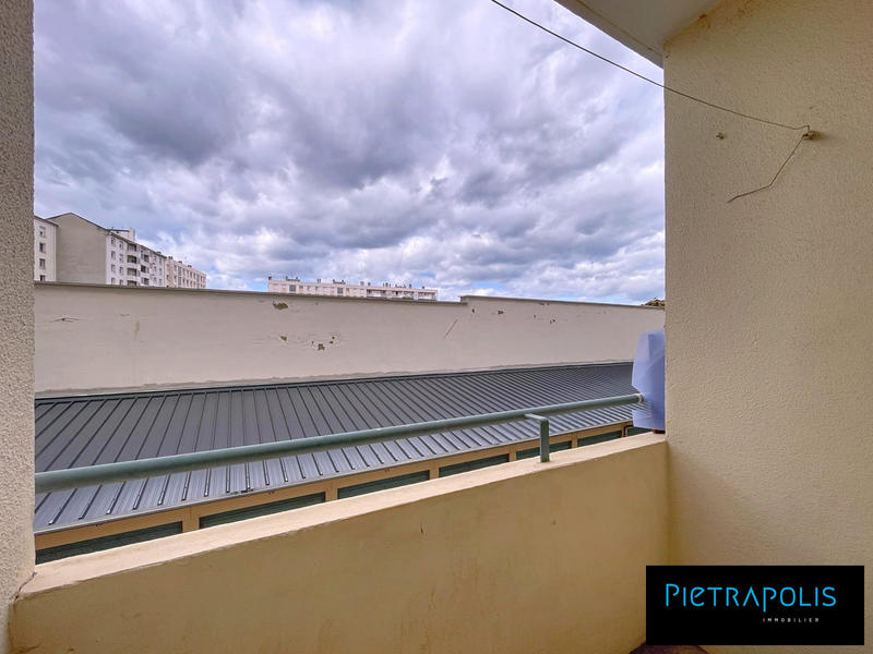 Appartement - 74 m² - 4 pièces