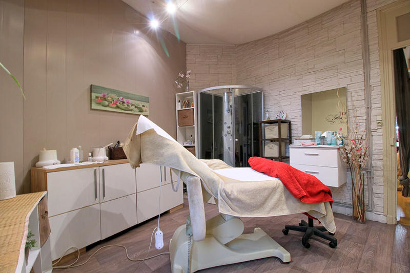 Local d'activités - 73 m² - 4 pièces