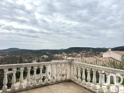 Maison - 123 m² - 4 pièces