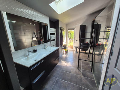 Longère - 157 m² - 5 pièces