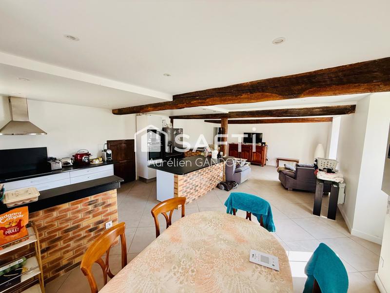 Maison - 130 m² - 8 pièces