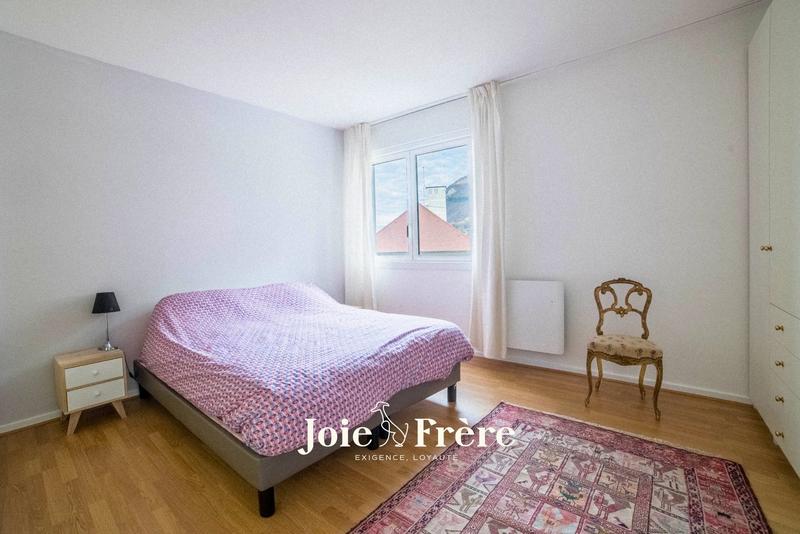 Appartement - 87 m² - 4 pièces