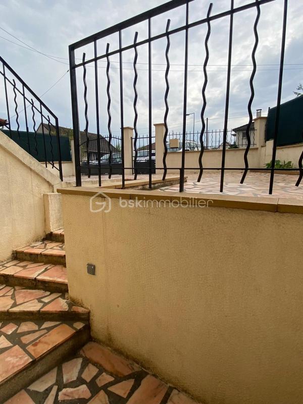 Maison - 124 m² - 6 pièces