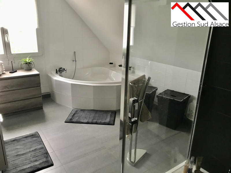 Maison - 97 m² - 4 pièces