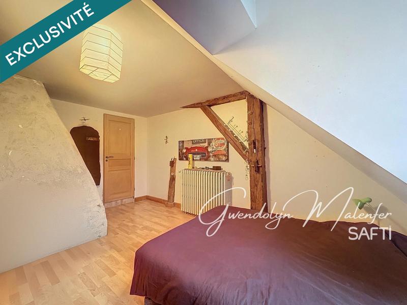 Maison - 225 m² - 8 pièces