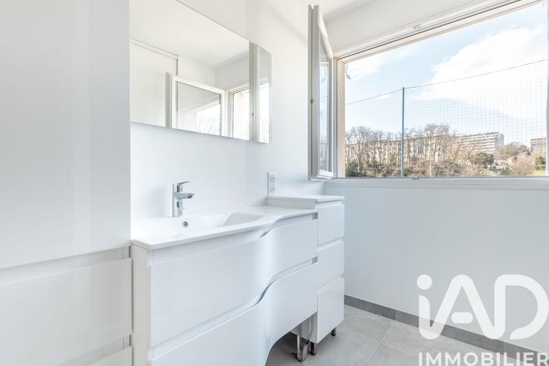 Maison - 147 m² - 5 pièces
