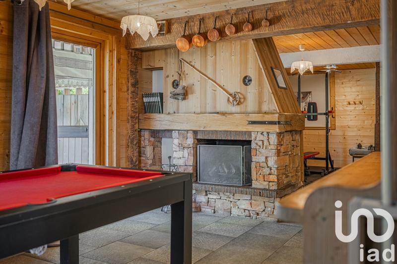 Maison - 424 m² - 10 pièces