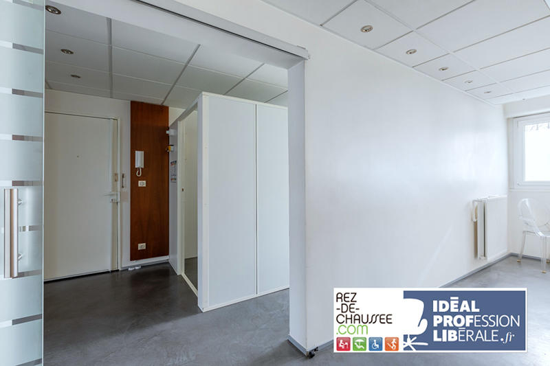 Local commercial - 68 m² - 3 pièces