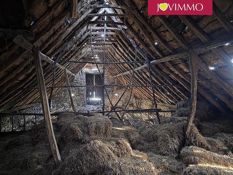 Maison - 300 m² - 1 pièce