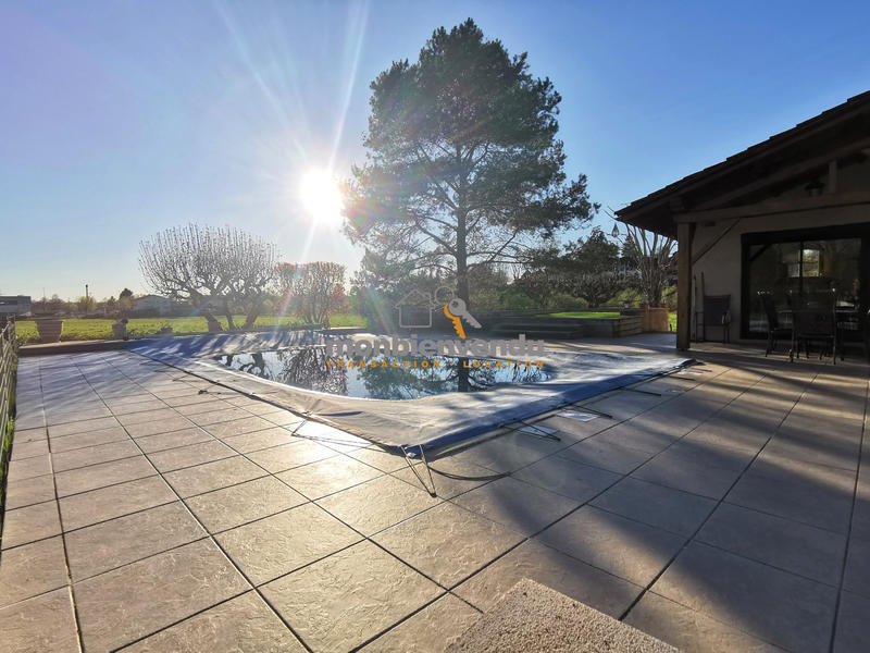 Maison ancienne - 132 m² - 4 pièces