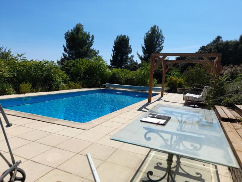 Maison - 165 m² - 6 pièces