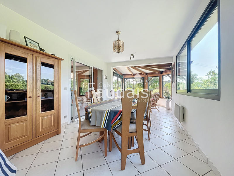 Maison - 151 m² - 6 pièces