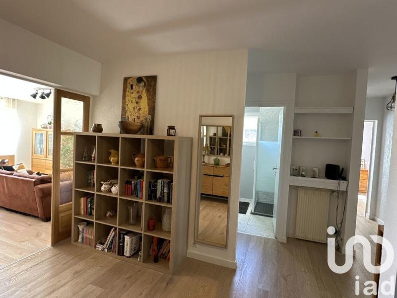 Appartement - 95 m² - 5 pièces