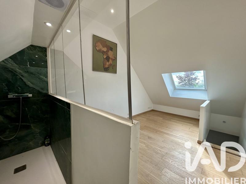 Maison - 156 m² - 6 pièces