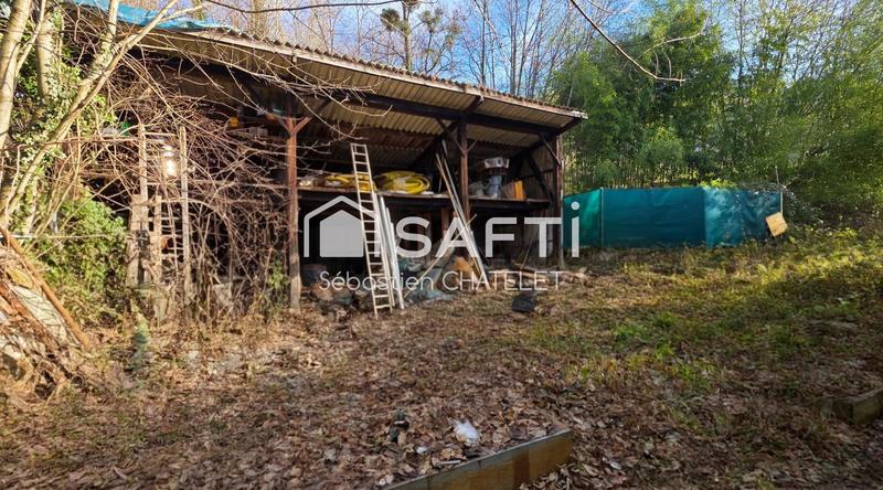 Maison - 200 m² - 10 pièces