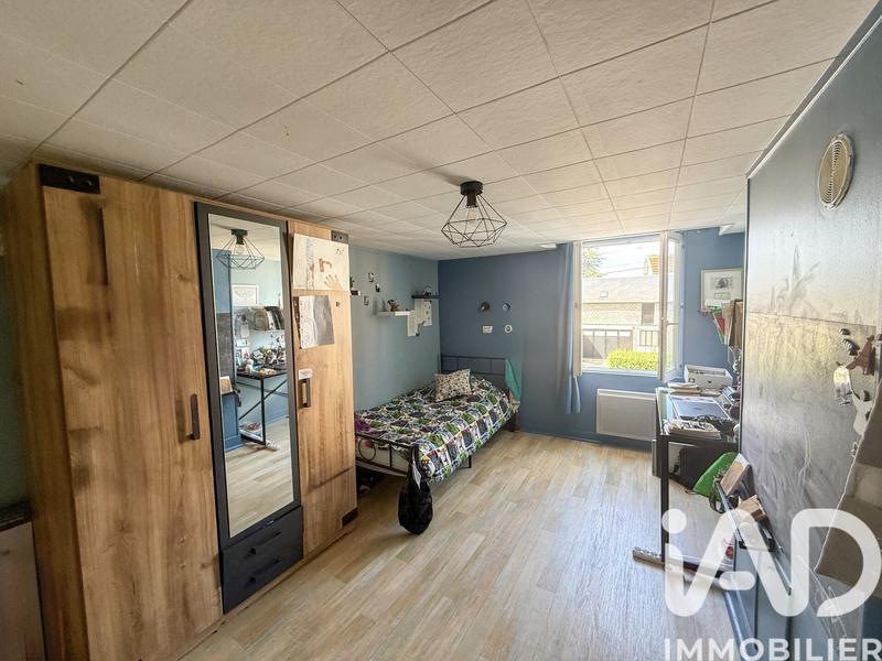 Maison - 140 m² - 6 pièces