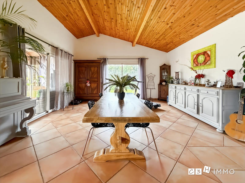 Maison - 155 m² - 5 pièces