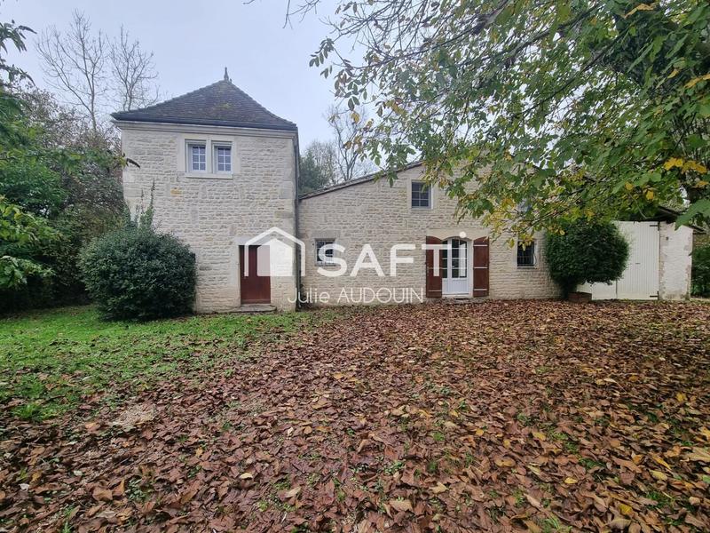 Maison - 202 m² - 8 pièces