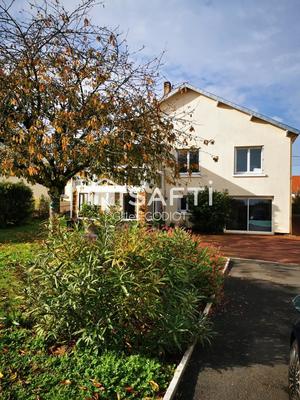 Maison - 165 m² - 6 pièces