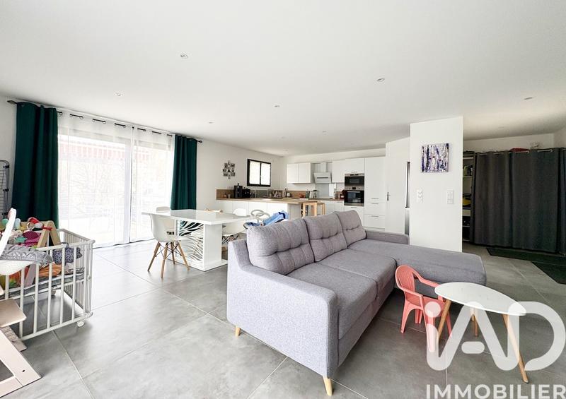 Maison - 138 m² - 6 pièces