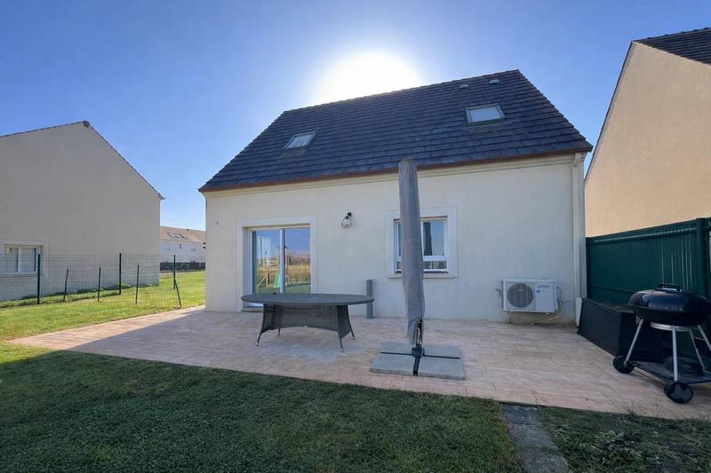 Maison - 100 m² - 5 pièces