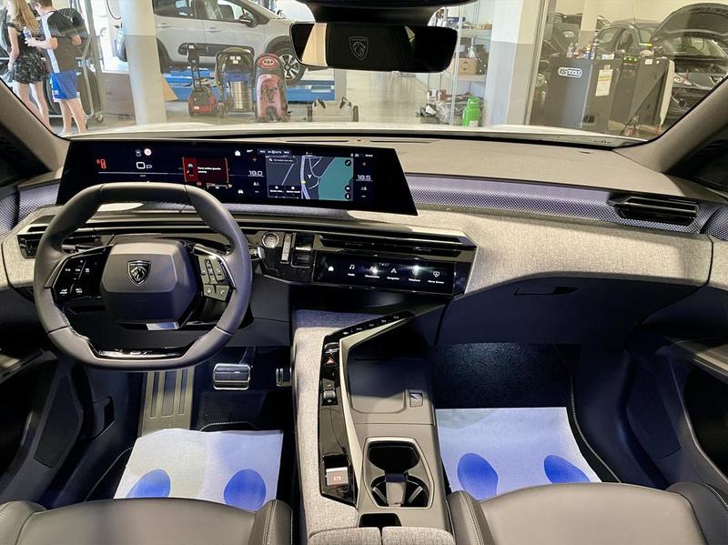 Peugeot 3008 III 1.2 Hybrid 145 Dcs6 Gt