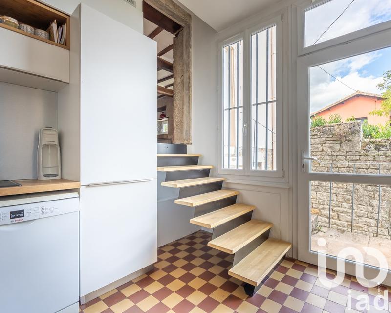 Maison - 234 m² - 7 pièces