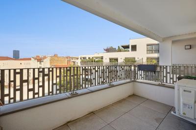 Appartement - 101 m² - 4 pièces