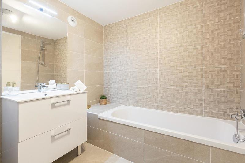 Appartement - 95 m² - 4 pièces