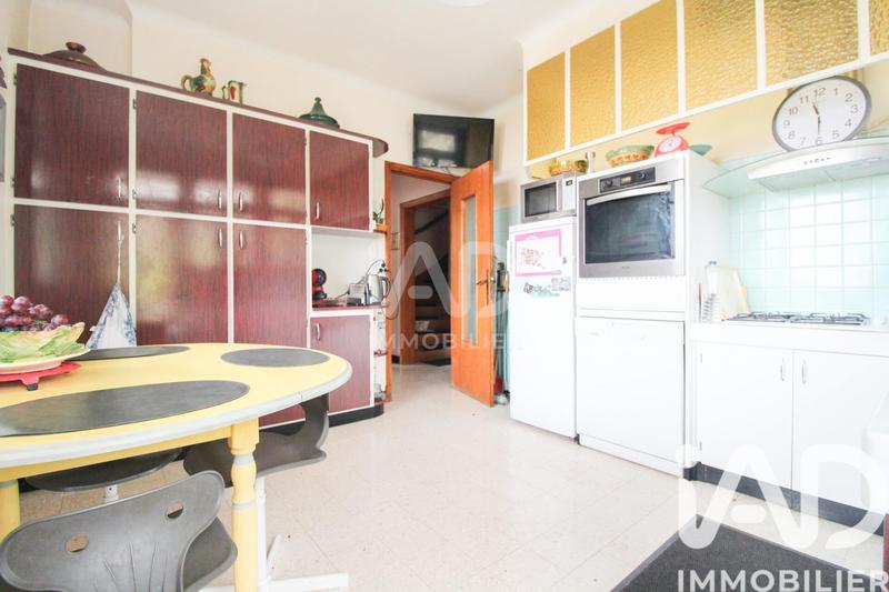 Maison - 170 m² - 7 pièces