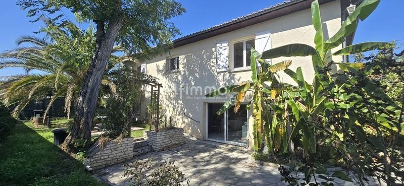 Maison - 182 m² - 5 pièces