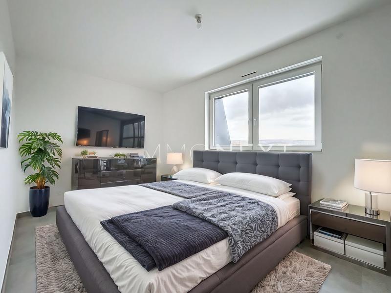 Appartement - 87 m² - 5 pièces