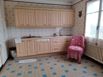 Maison - 120 m² - 7 pièces