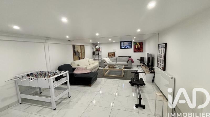 Maison - 170 m² - 6 pièces