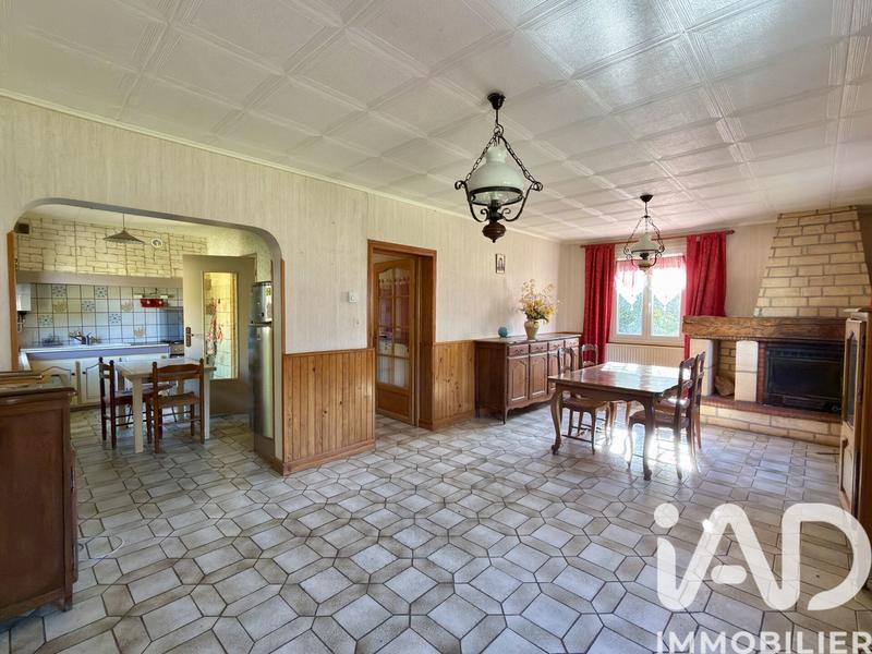 Maison - 140 m² - 6 pièces