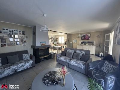 Maison - 128 m² - 5 pièces