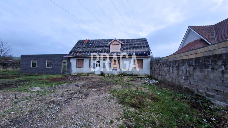 Maison - 138 m² - 5 pièces