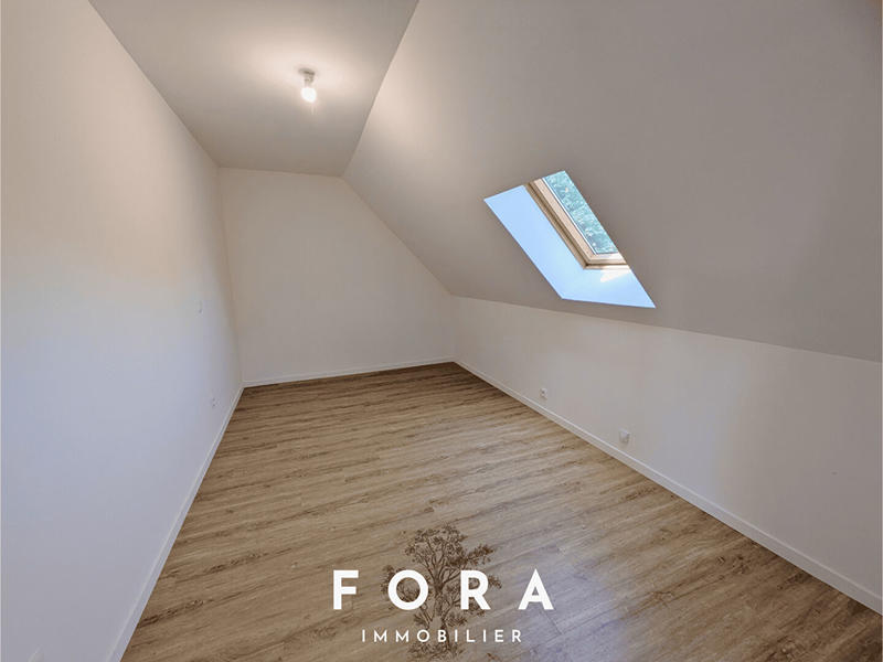 Maison - 146 m² - 7 pièces