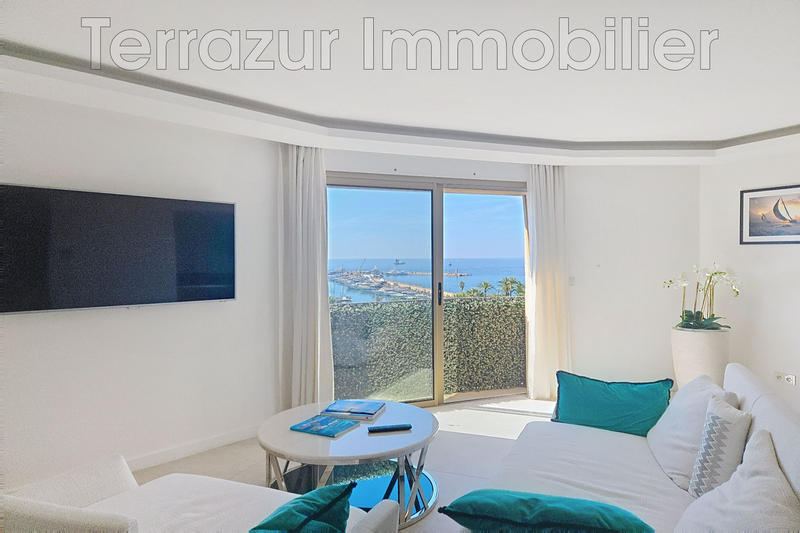 Appartement - 77 m² - 3 pièces